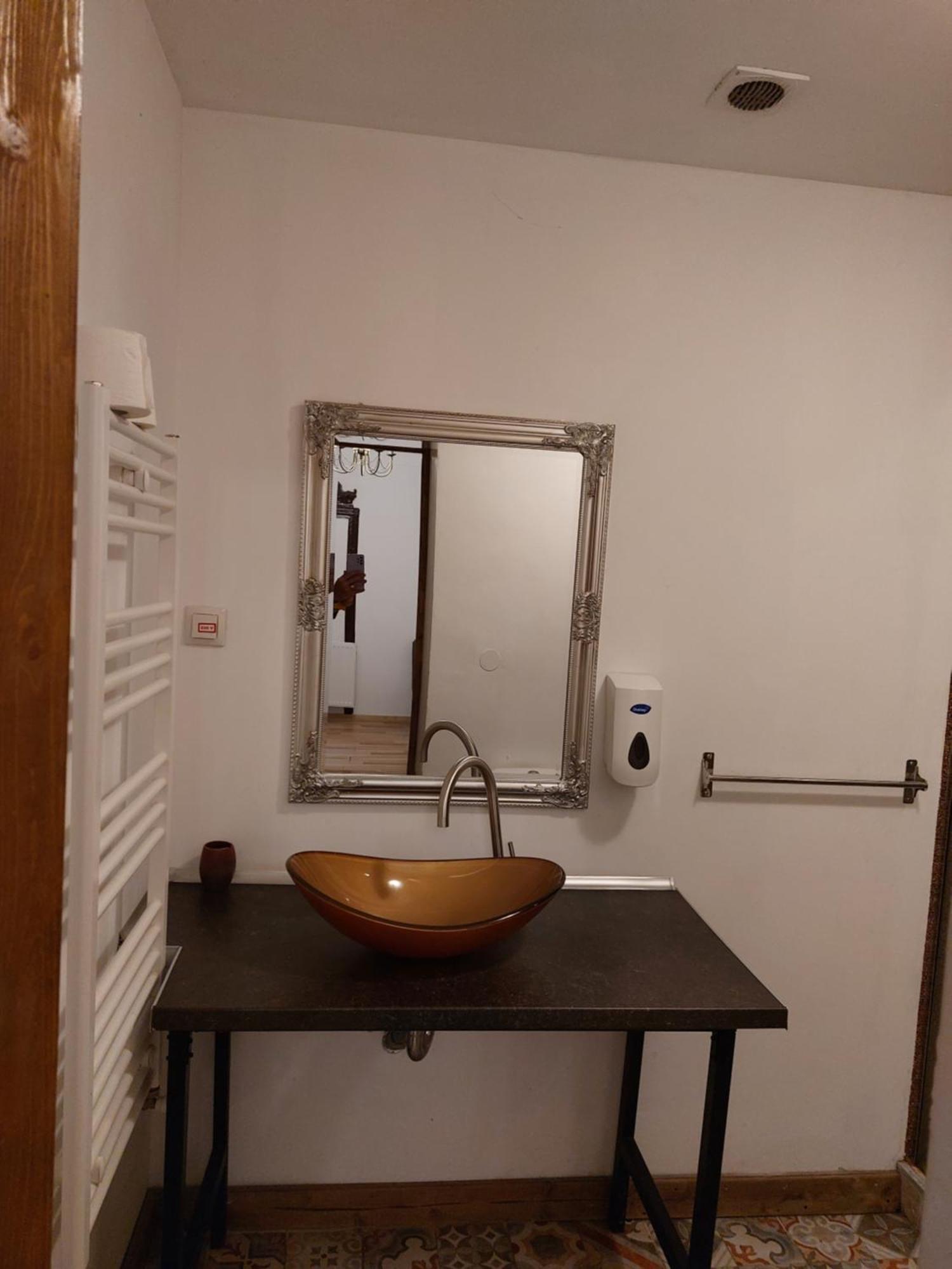 Poet Pastior Residence Hermannstadt Zimmer foto